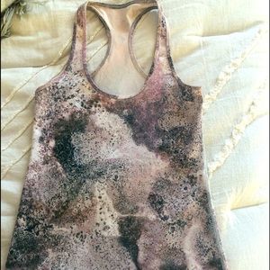 Lulu tank size 4